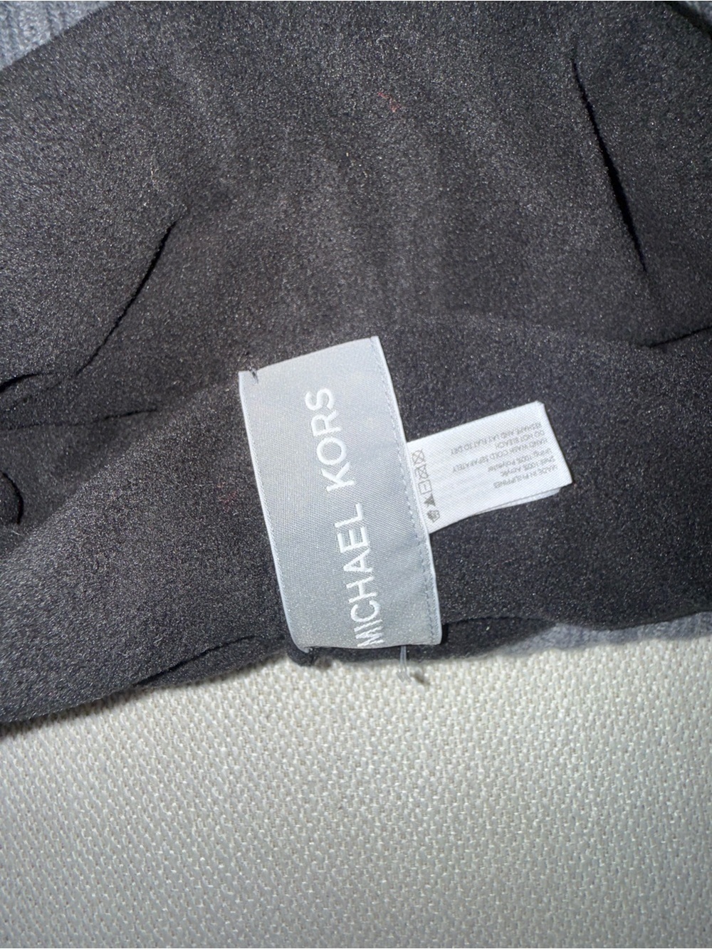 Michael Kors Cozy Cable Knit Neck Warmer - Gray - Picture 5 of 5